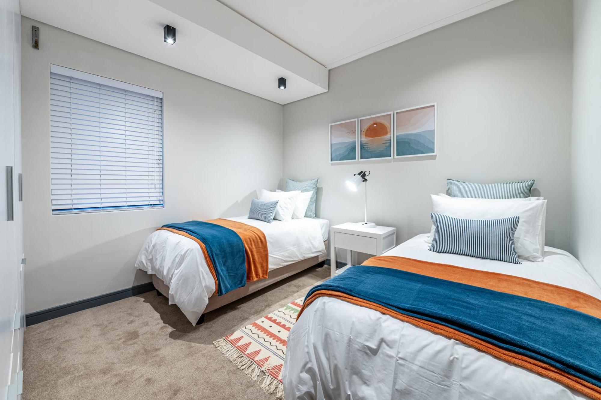 Designer Beachfront 2 Bed With Swimming Pool In Blouberg, Cape Town- 02 Azul *