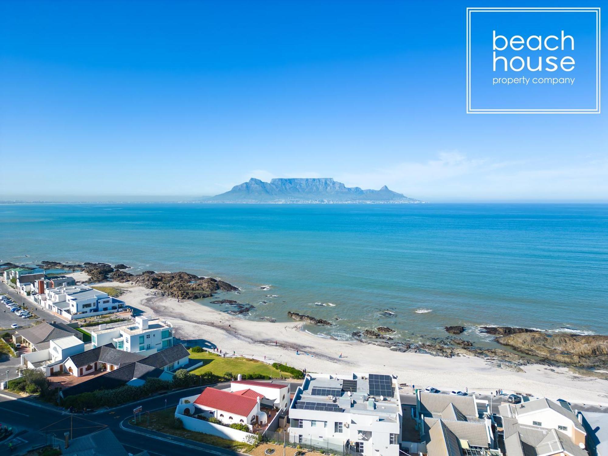 Apartment Designer Beachfront 2 Bed With Swimming Pool In Blouberg, Cape Town- 02 Azul *